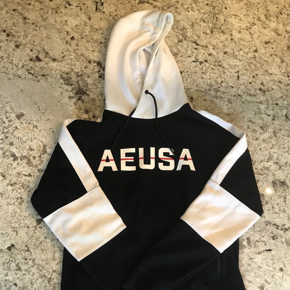 American Eagle Sweatshirt